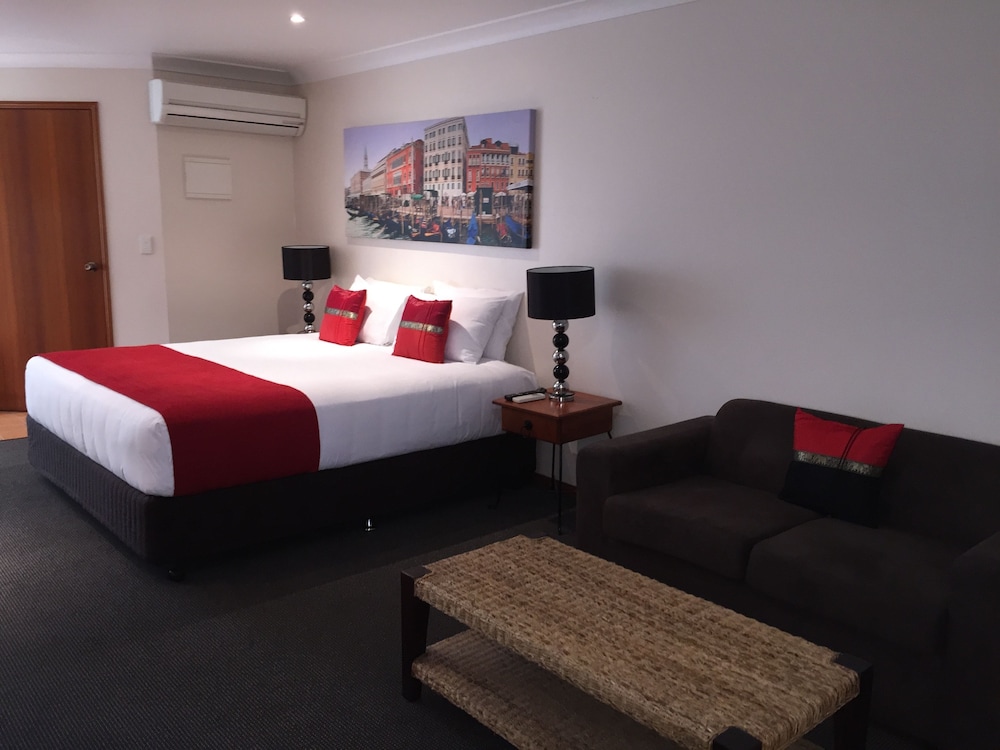 Aspley Carsel Motor Inn 22/60