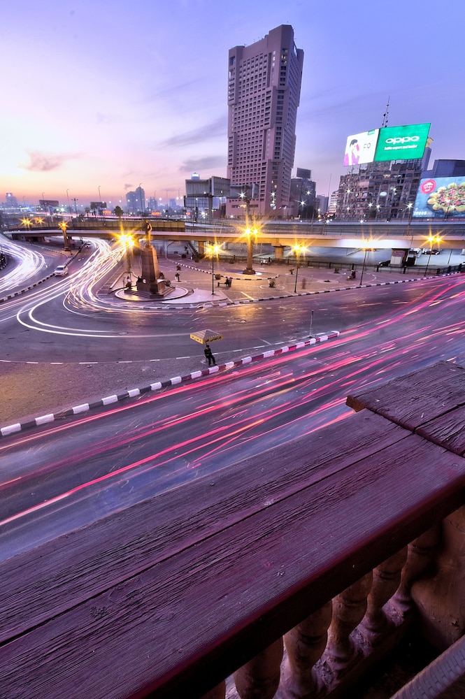 Tahrir Plaza Suites 44/57