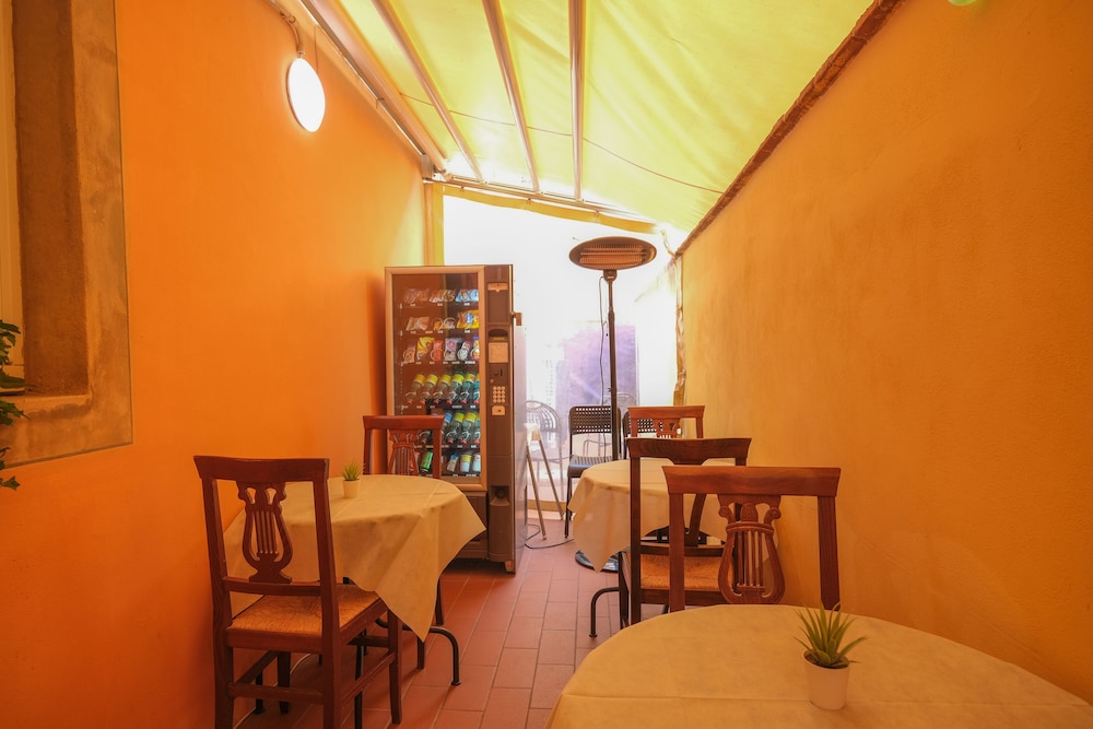 Casa San Tommaso 56/64