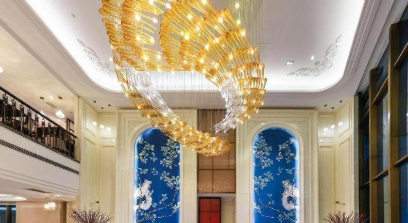 Lestie Hotel (Shanghai Xujiahui Hengshan Road) 12/47