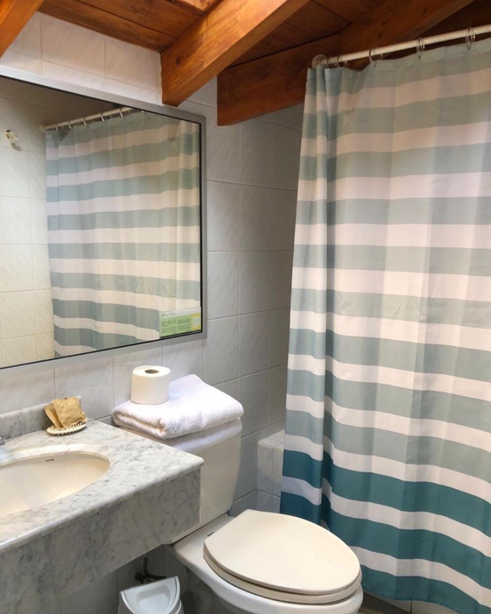 Cabanas Monte Verde 46/50