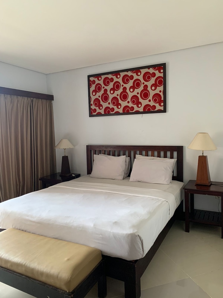 Nirmala Hotel 15/55