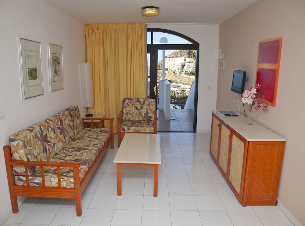Curasol Apartments 25/50
