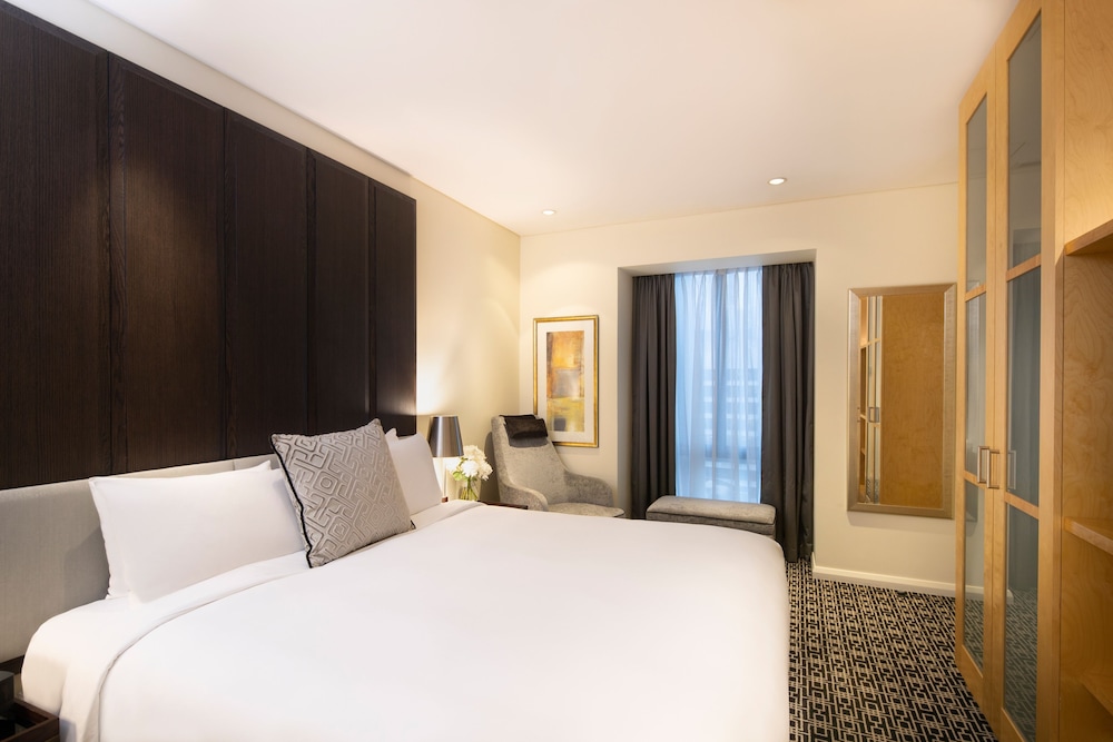 Sofitel Sydney Wentworth 15/70