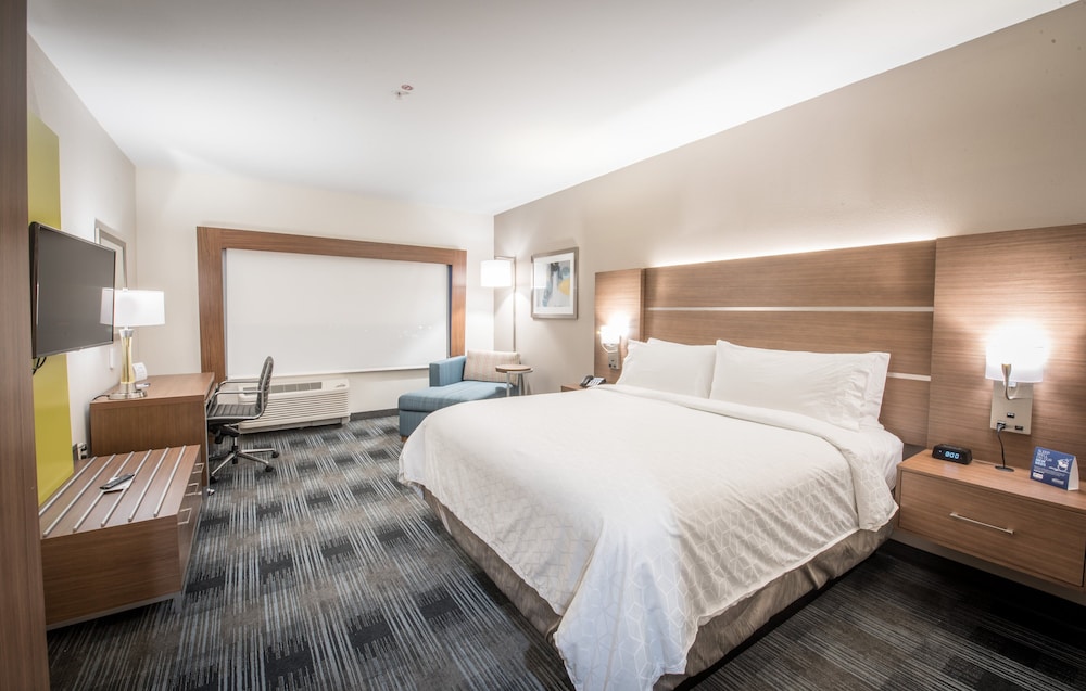 Standard, King Bed