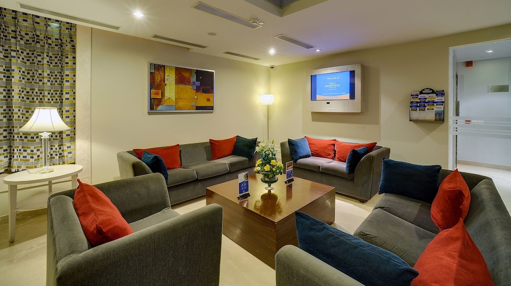 Sarovar Portico Naraina 32/54