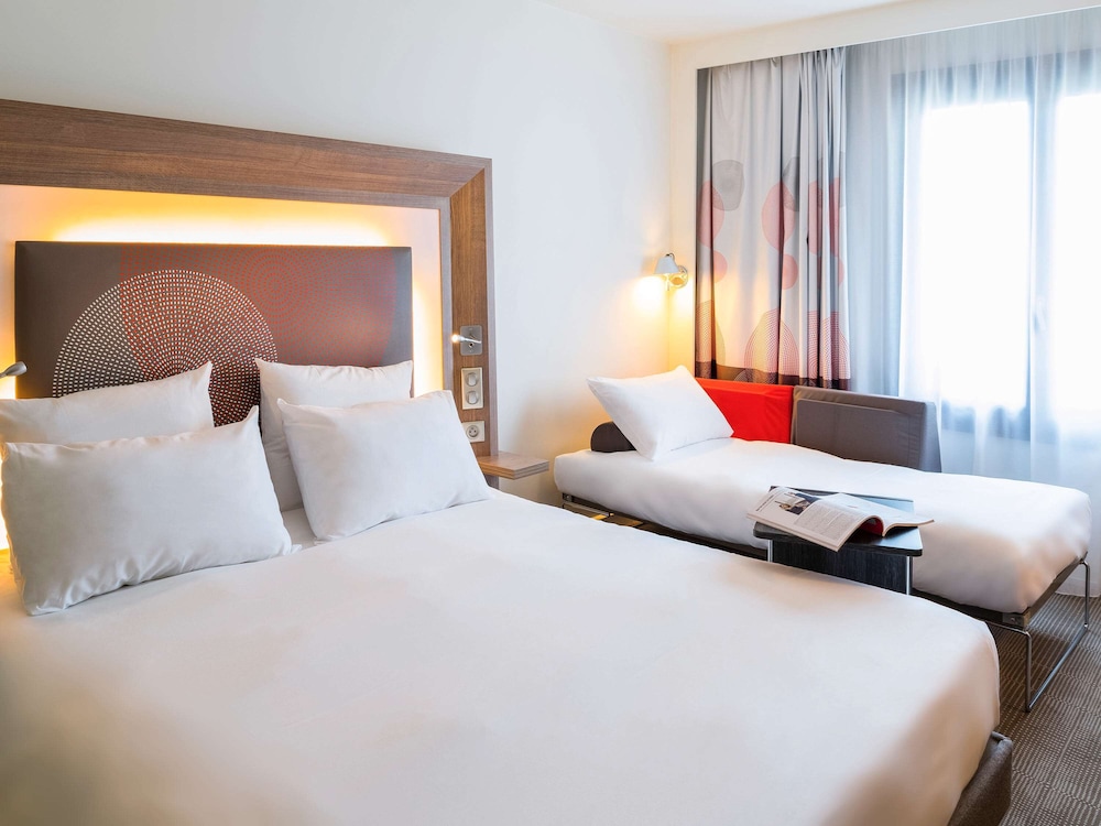Novotel Paris Saint Denis Stade Basilique 11/50