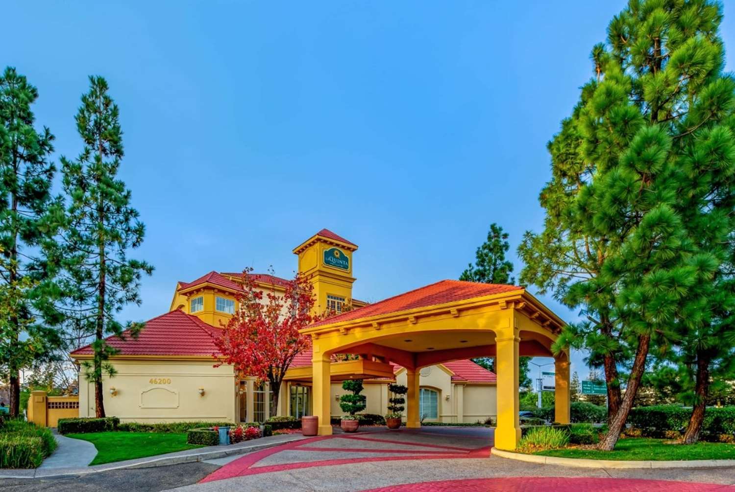 La Quinta Inn And Suites By Wyndham Fremont Silicon Valley 4/56