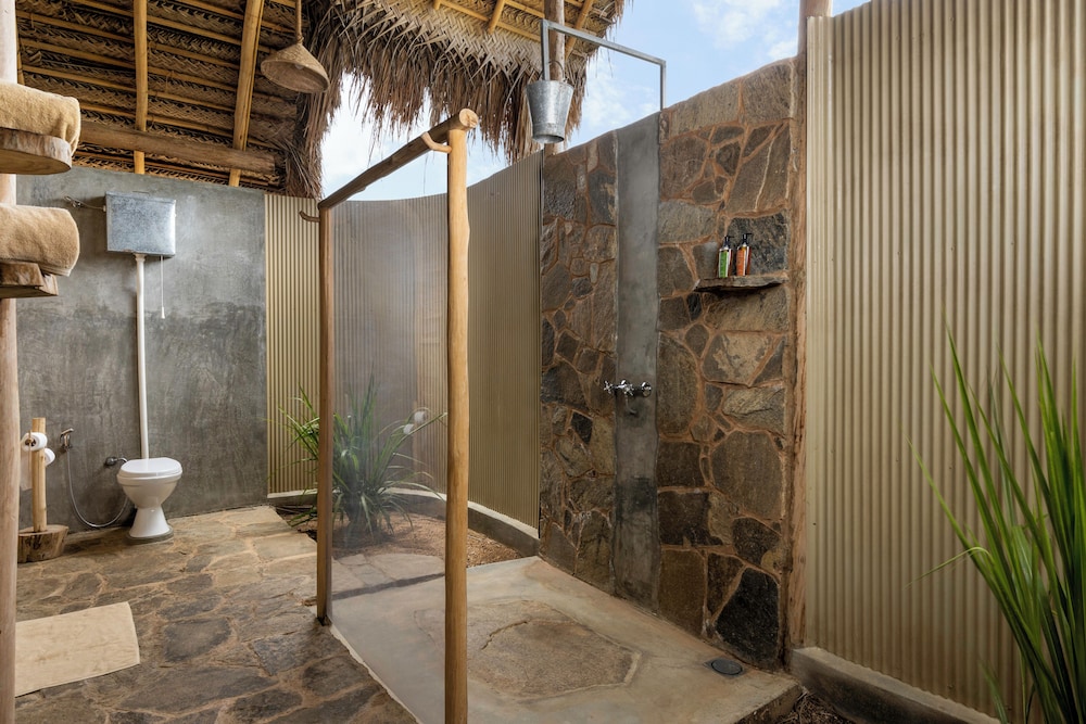 Wild Glamping Gal Oya 50/50