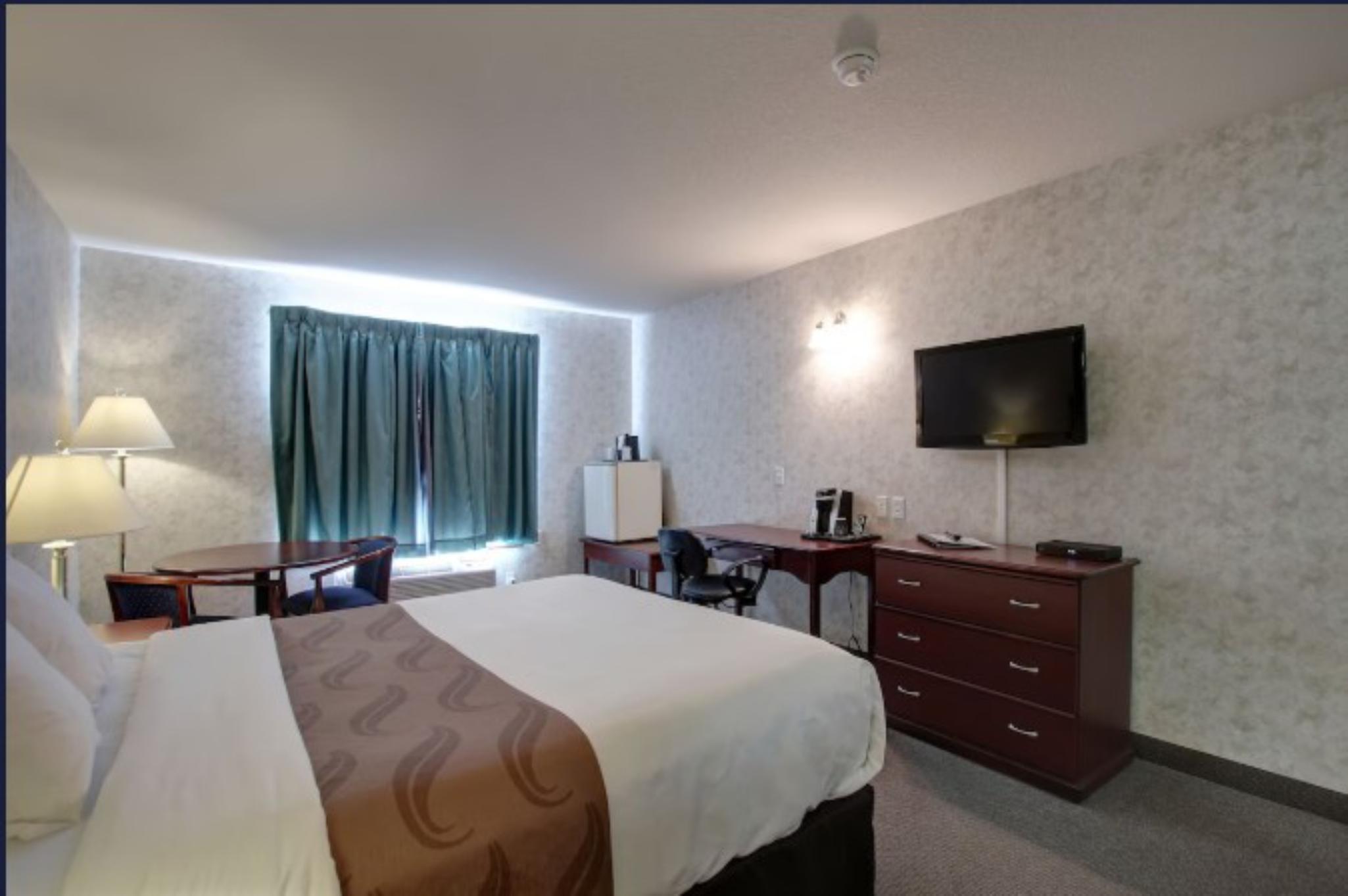 Ramada by Wyndham Nisku 21/36