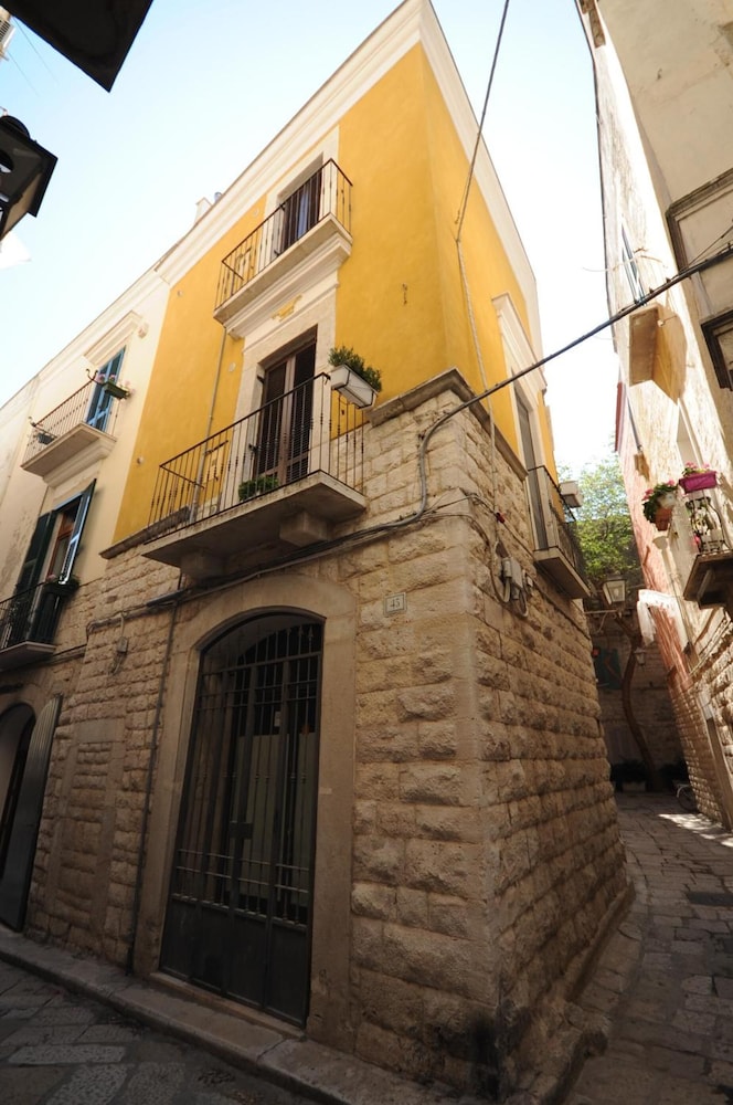 Suite Home Trani 3/50