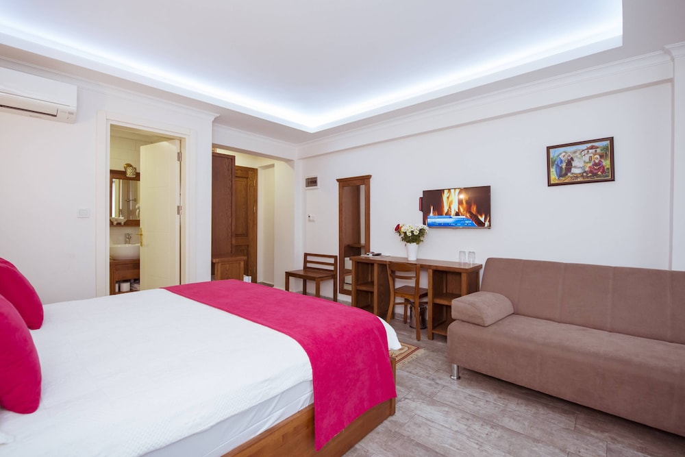 INFINITY CITY HOTEL 15/50