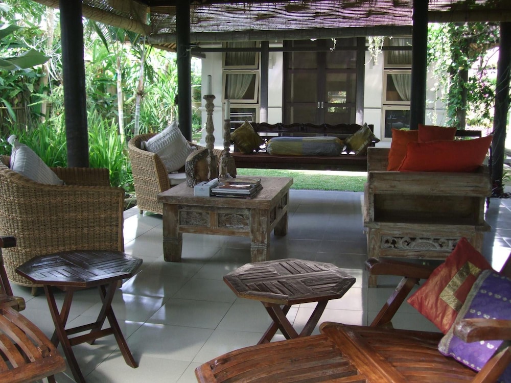 Villa Puri Darma Agung 46/65