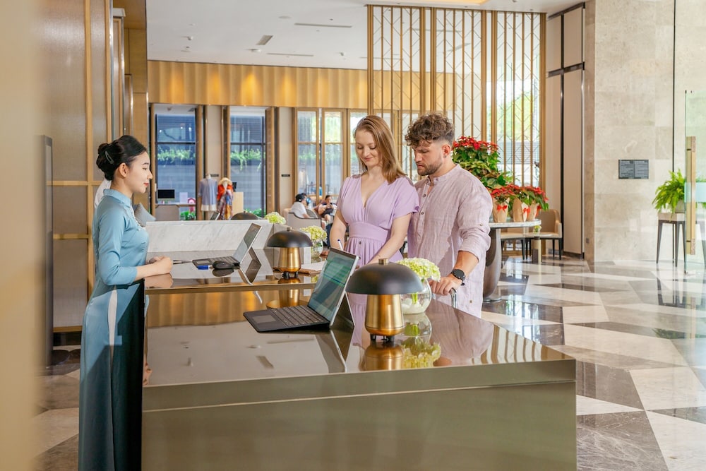 Grand Hyams Hotel - Quy Nhon Beach 8/48