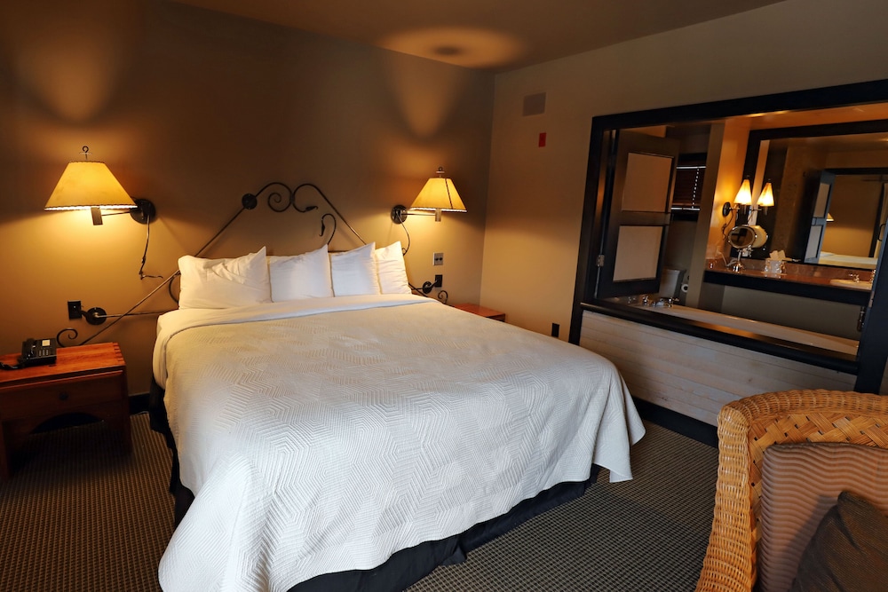 Sun Mountain Lodge 15/82