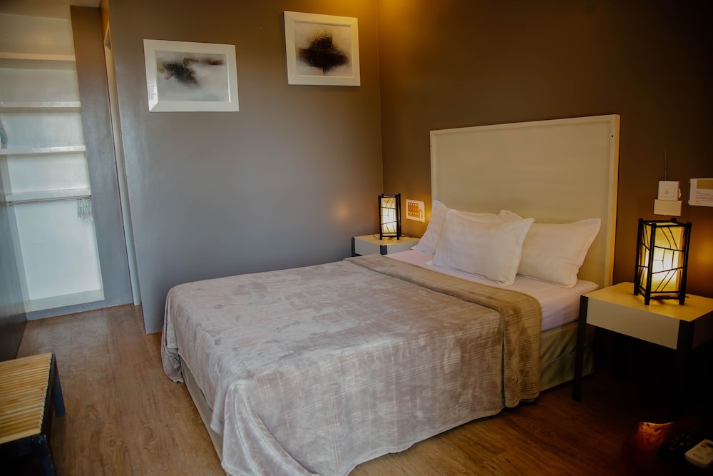SUPERIOR, DOUBLE BED