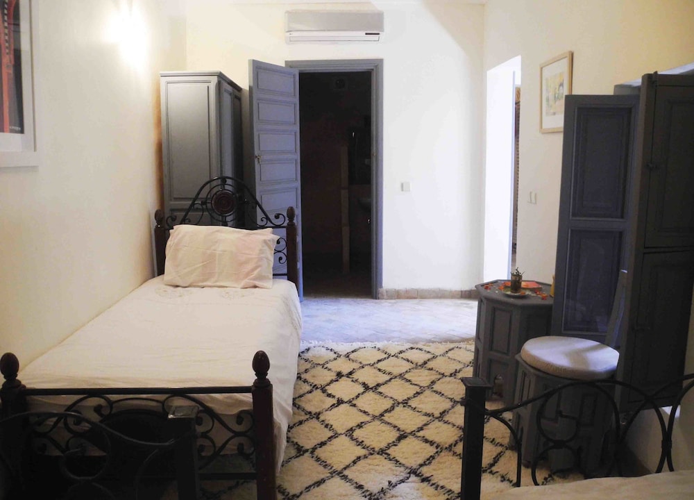 Riad Linda 38/43