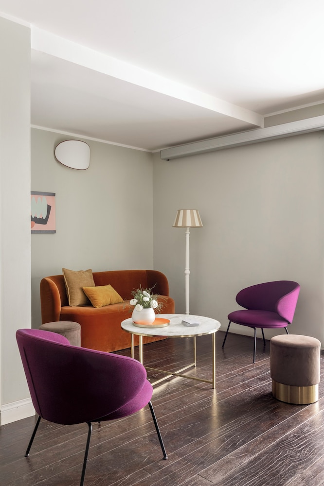 Barberini Retreat 37/56