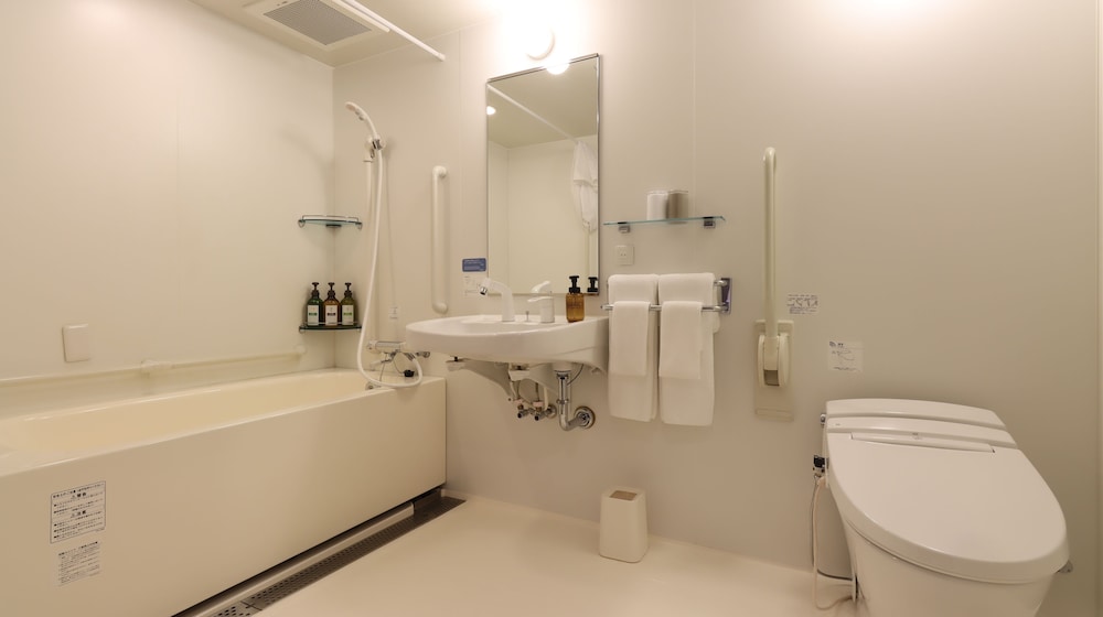 Hotel Glad One Kyoto Shichijo by M’s 53/56