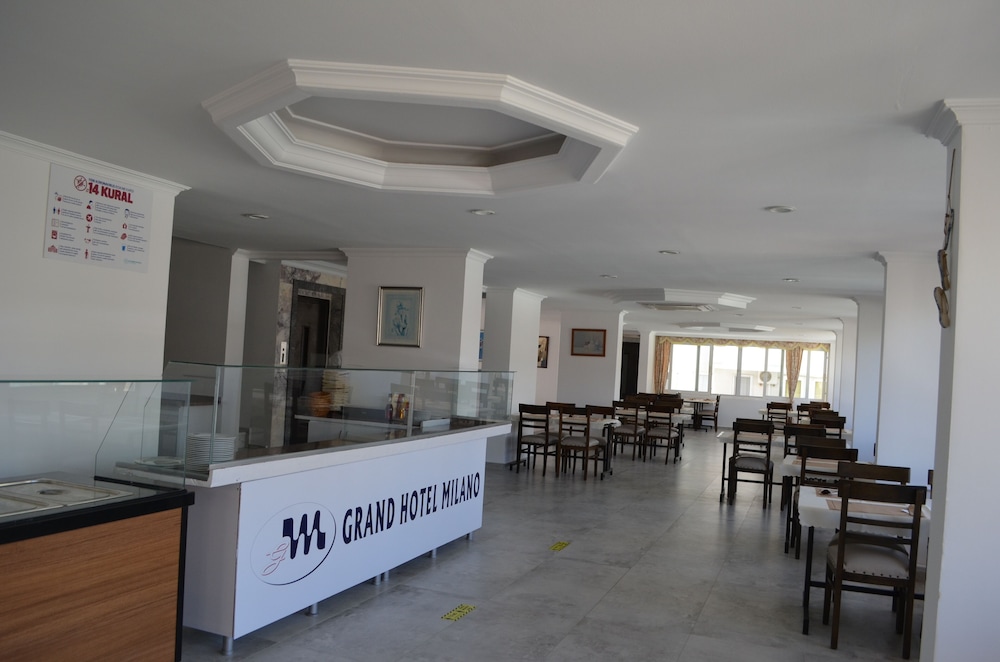 Grand Milano Hotel 40/48