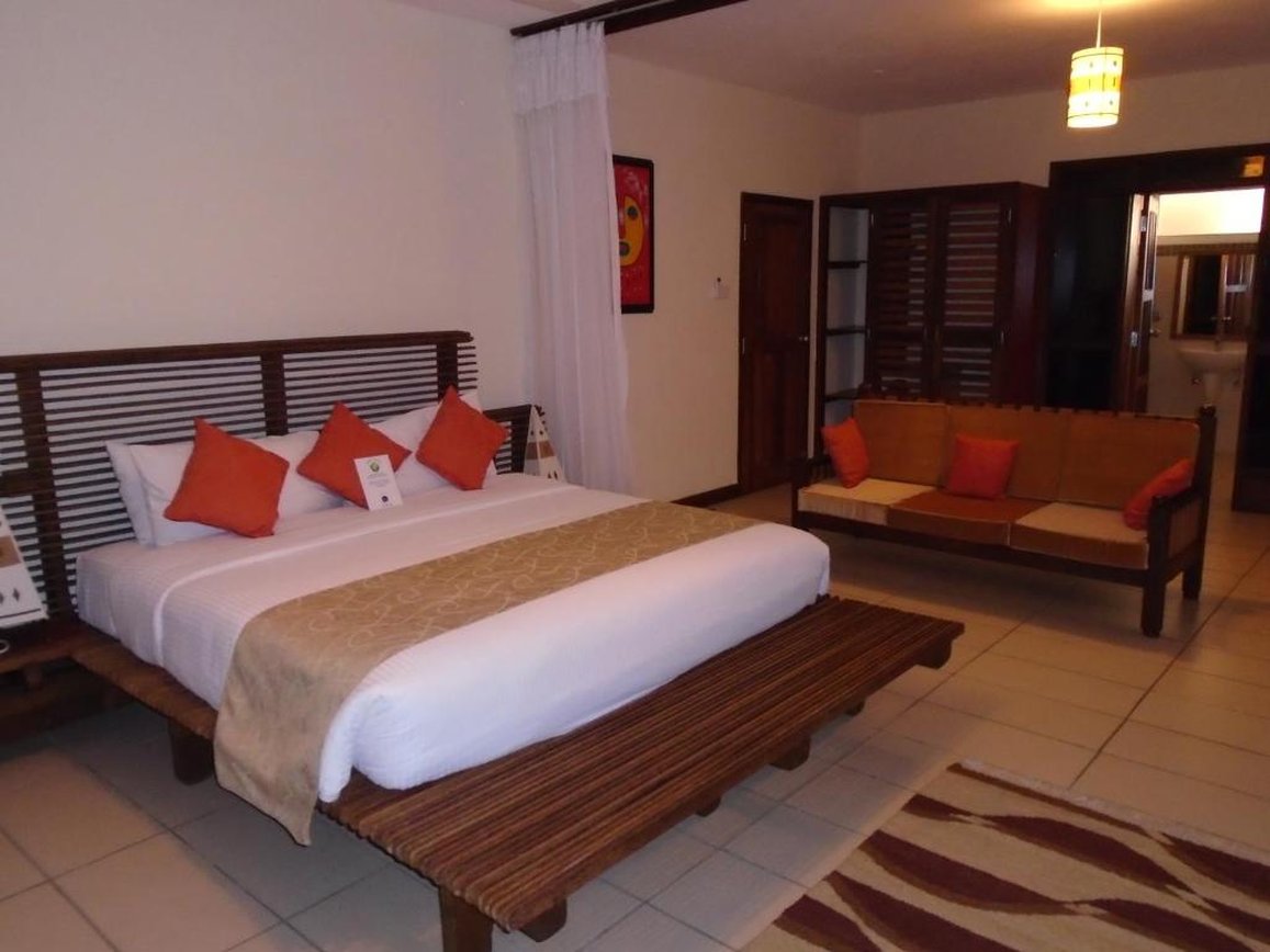 CityBlue Creekside Hotel & Suites 5/25