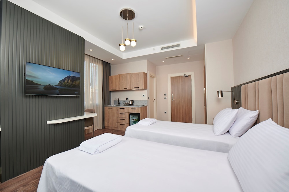 Livinton Hotel 31/58