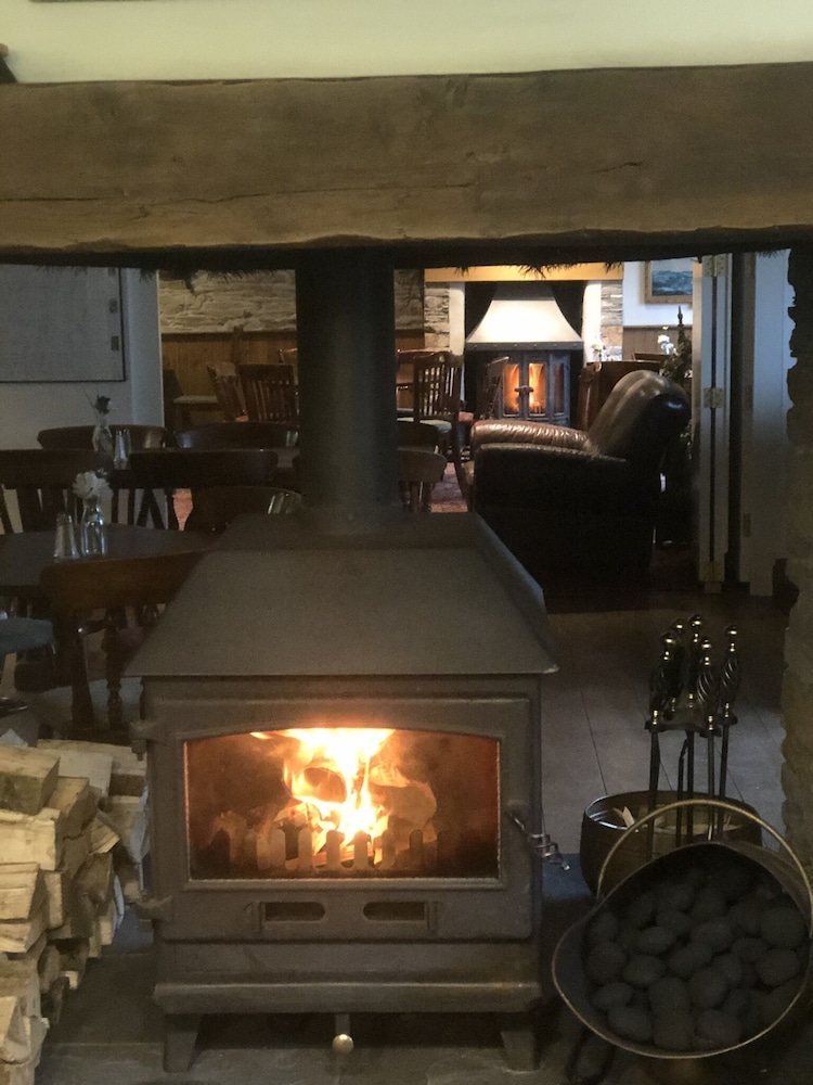 The Globe Inn 9/46