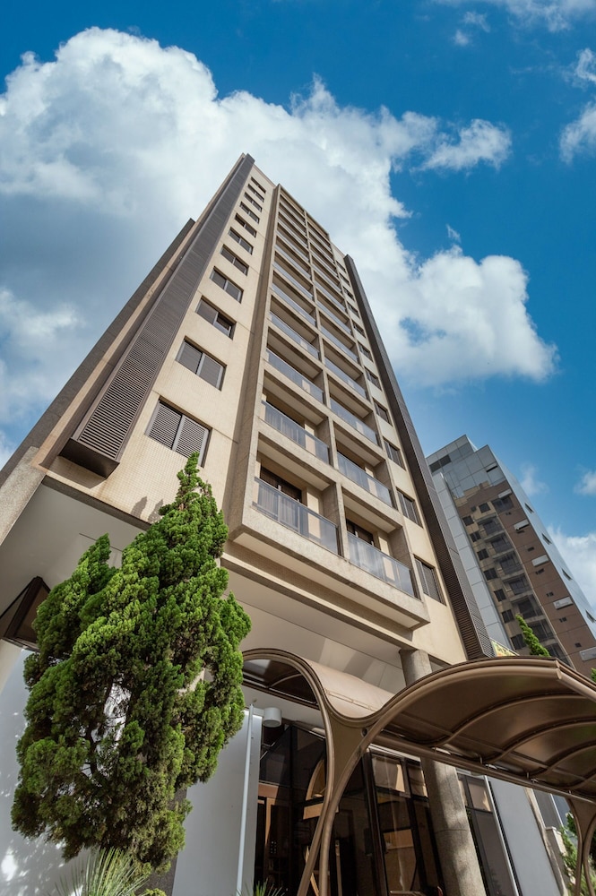 Paulista Suites by Charlie 2/34