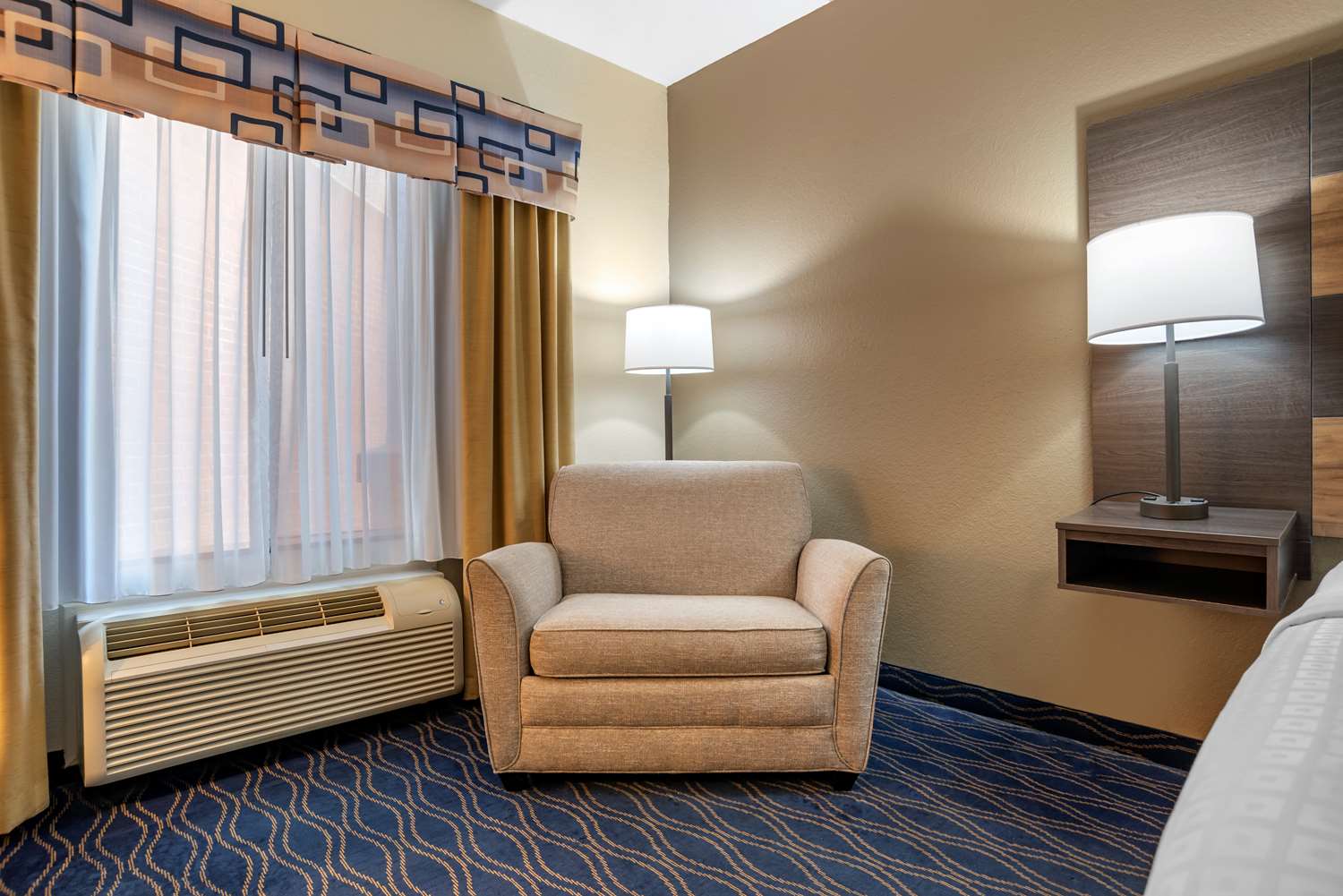 Best Western Troy Inn 4/15