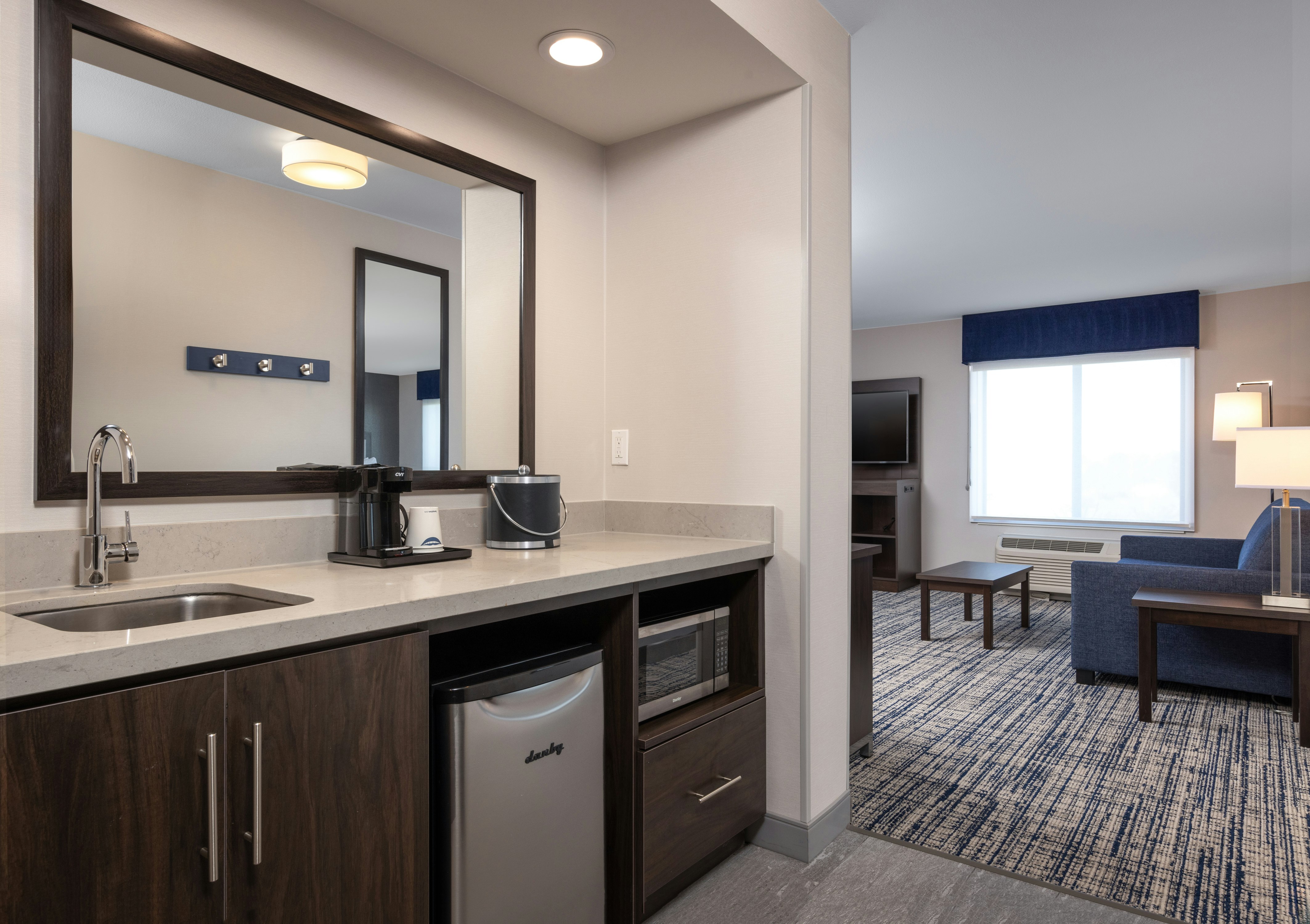 استوديو بسرير كينج مع أريكة، Hampton Inn Suites Manteca 9/10