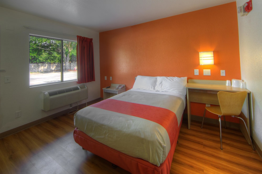 Motel6 Orlando, FL - Winter Park 21/53