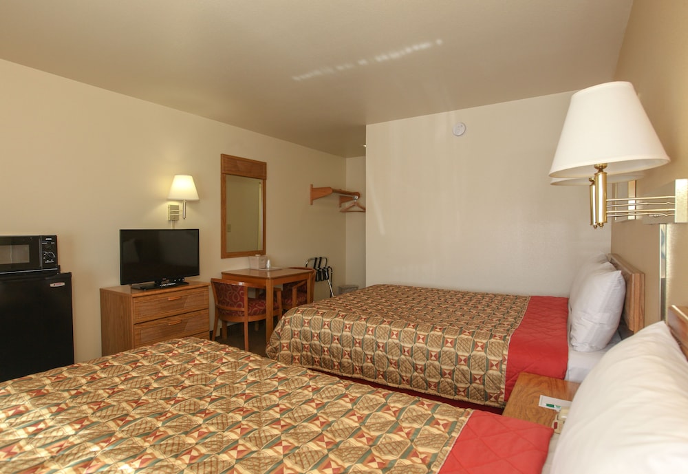 Highland Country Inn 20/55