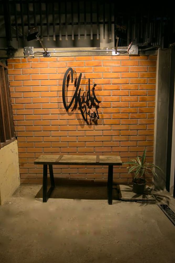 Chedi View Hostel & Rooftop Bar 12/19