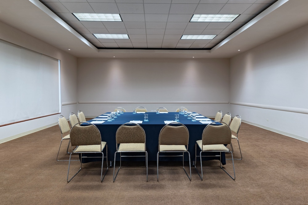 FOUR POINTS BY SHERATON MONTERREY LINDA VISTA 39/39