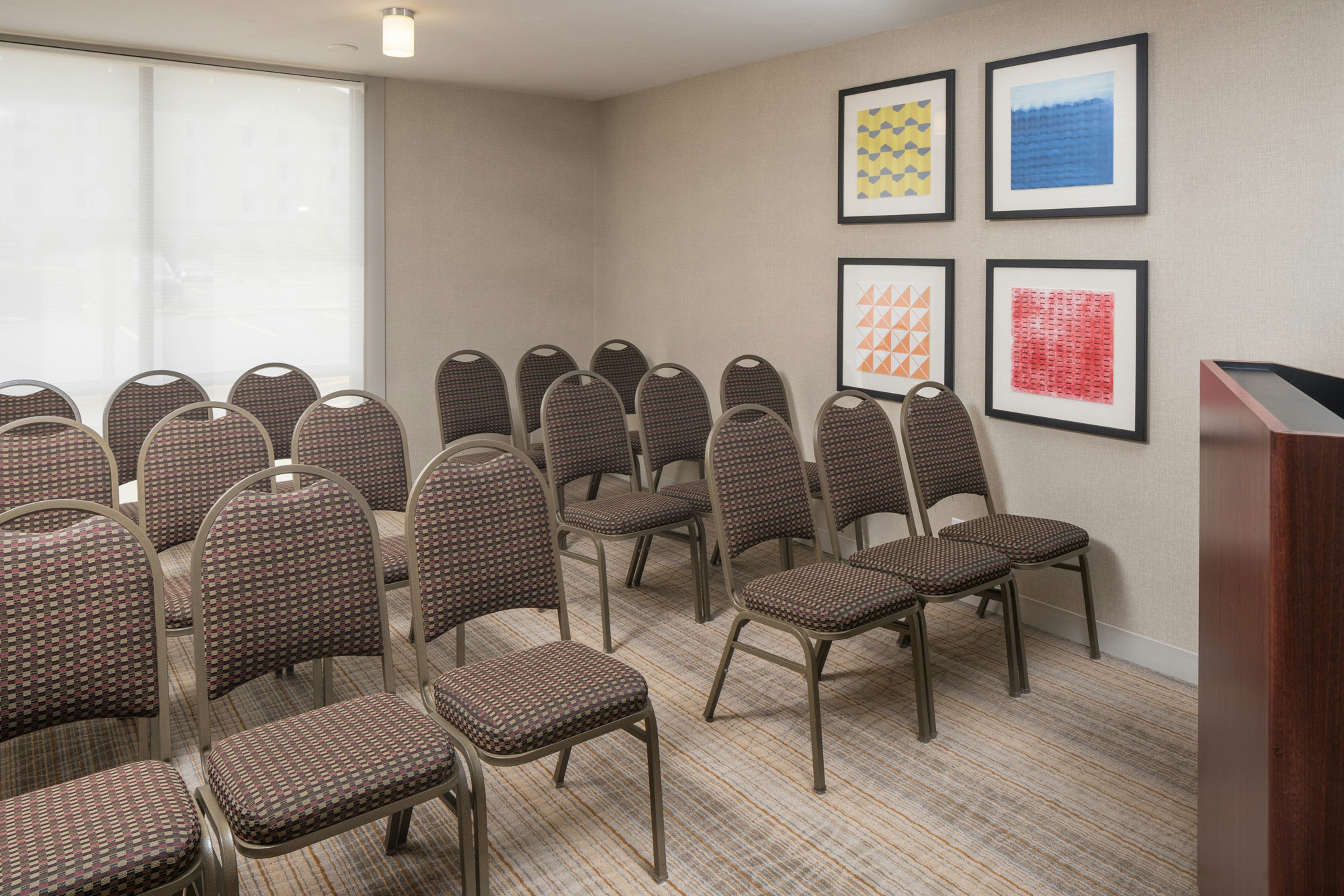 Holiday Inn Express Springfield 18/21