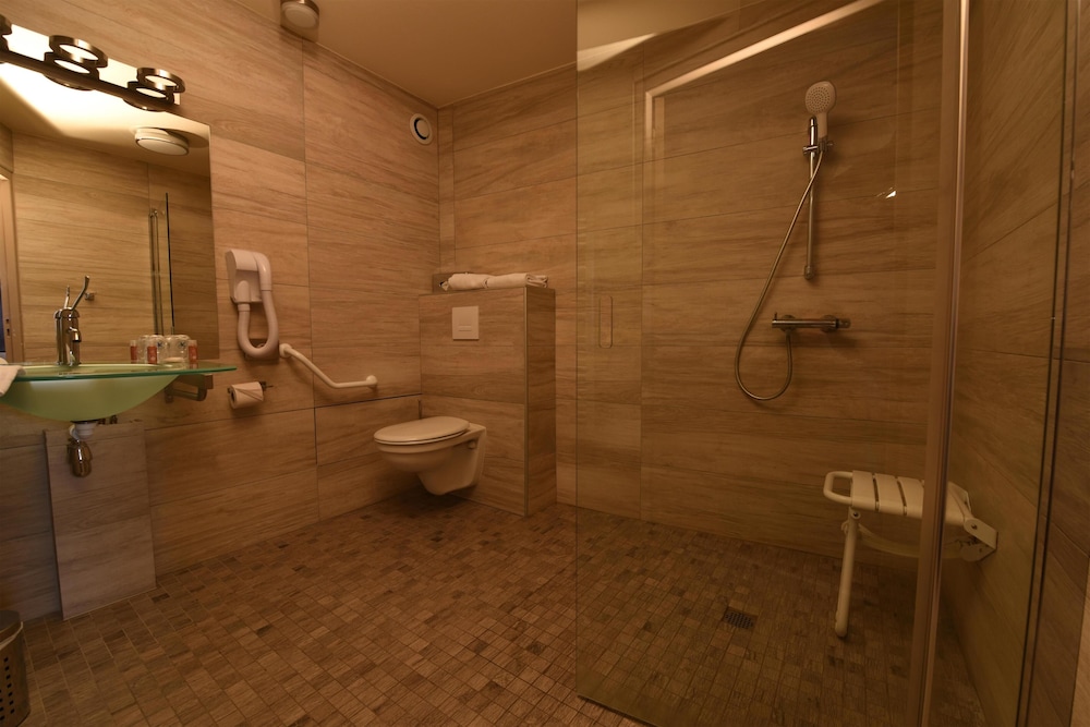 Relais St Eloi, Sure Hotel Collection by Best Western 61/61