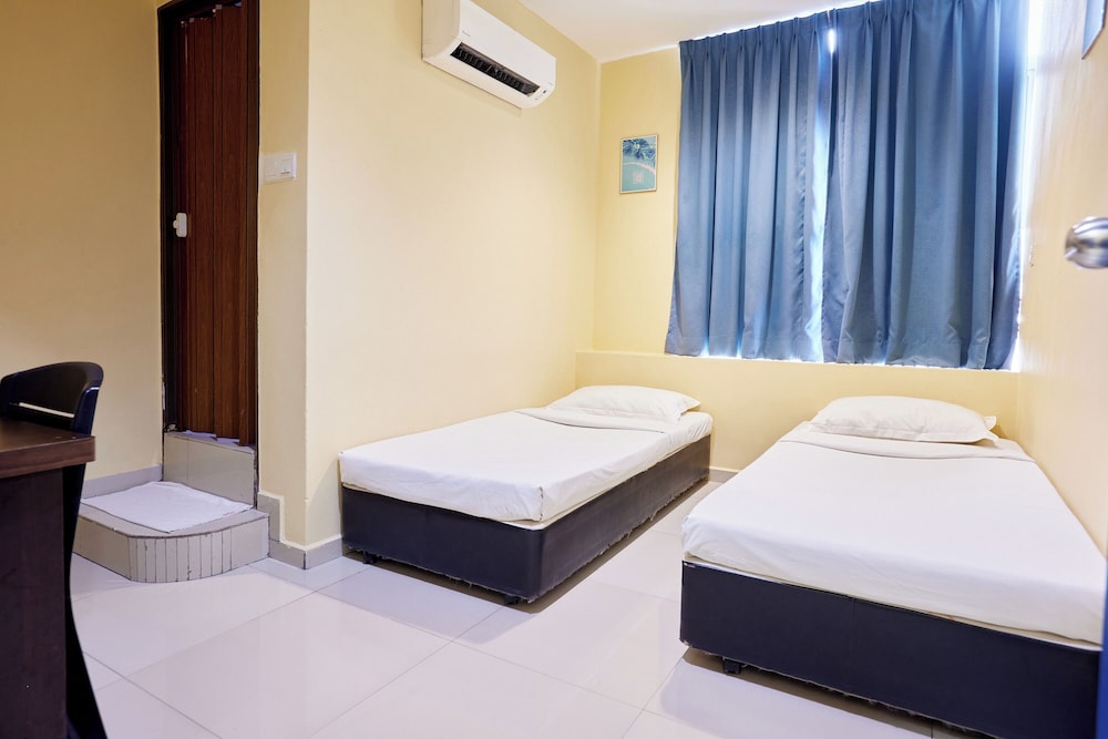 Hotel Inap Sri Gombak 25/50