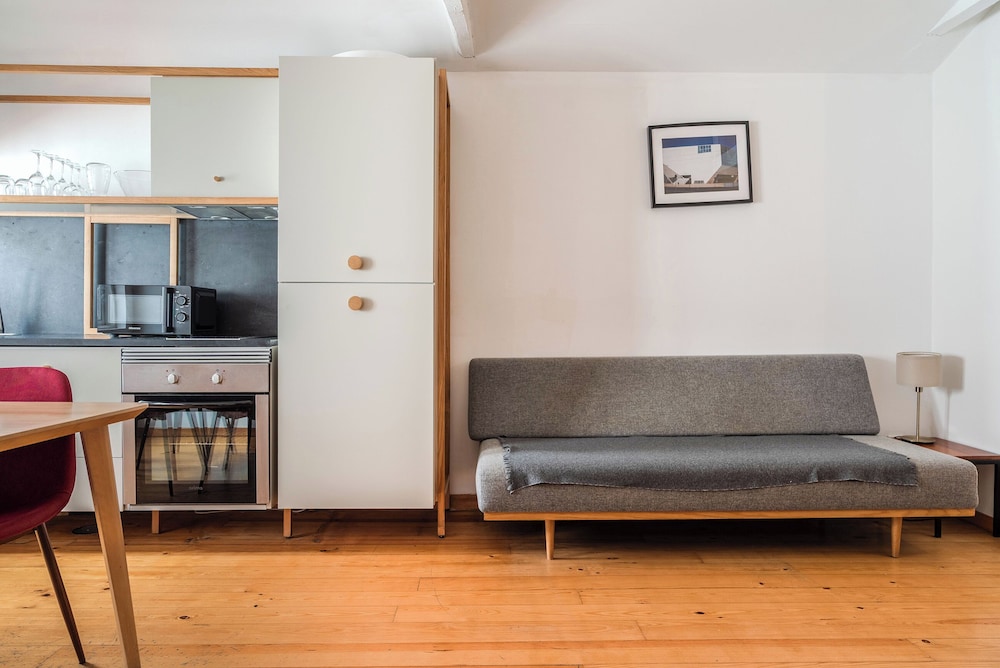 Aparthotel Oporto Entreparedes 55/77
