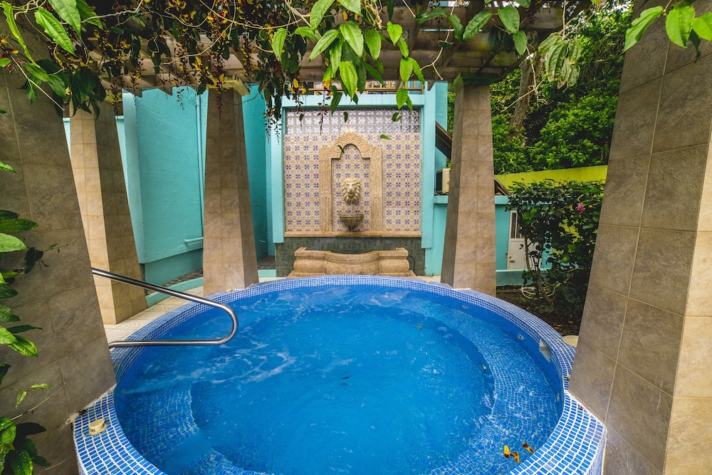 Hotel La Riviera De Atitlan 35/65