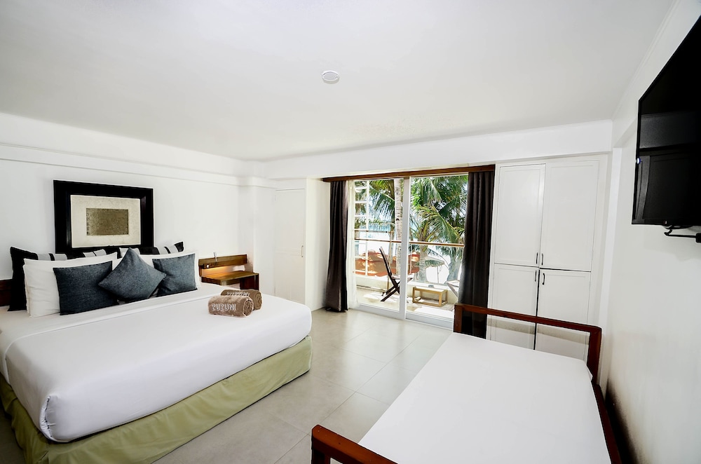 PREMIER, KING BED, BEACH FRONT