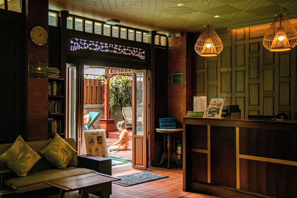 Lamphu Tree House Boutique Hotel 44/70