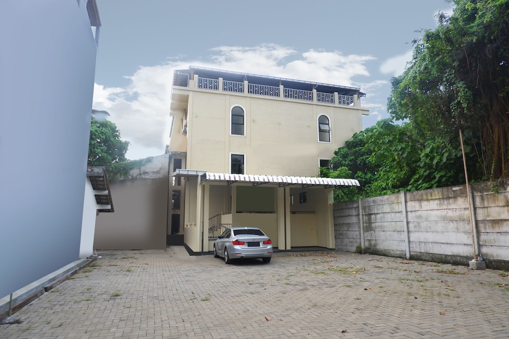 Oyo 856 Hotel Pelangi Indah 12/14