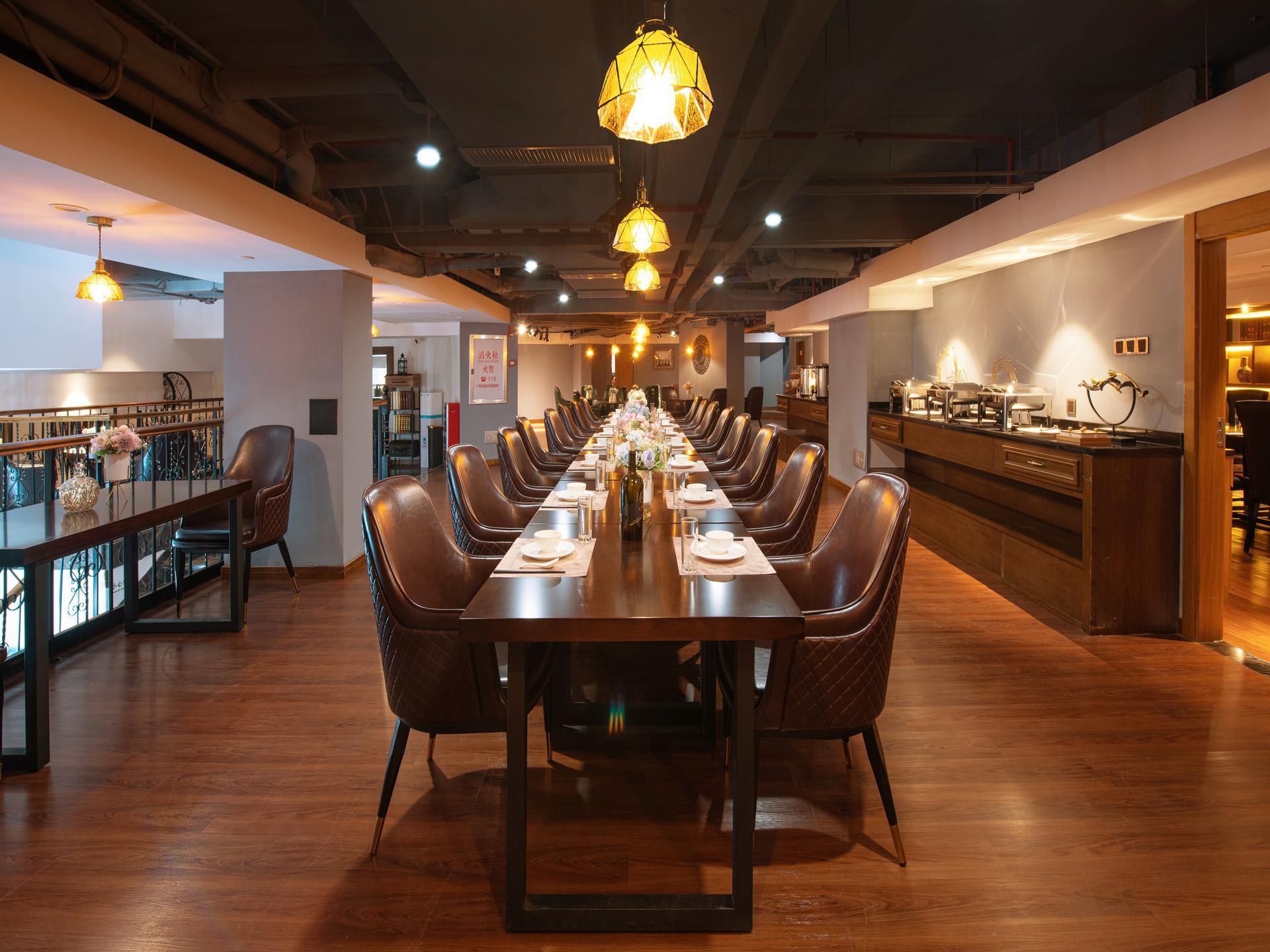 James Joyce Coffetel Hotel (Guangzhou Beijing Road Metro Station Pedestrian Street) 45/58