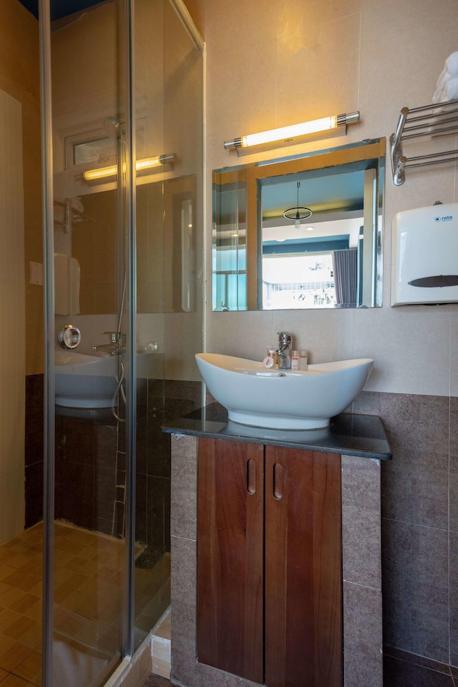99 Bui Vien Hotel (Boutique) 50/50