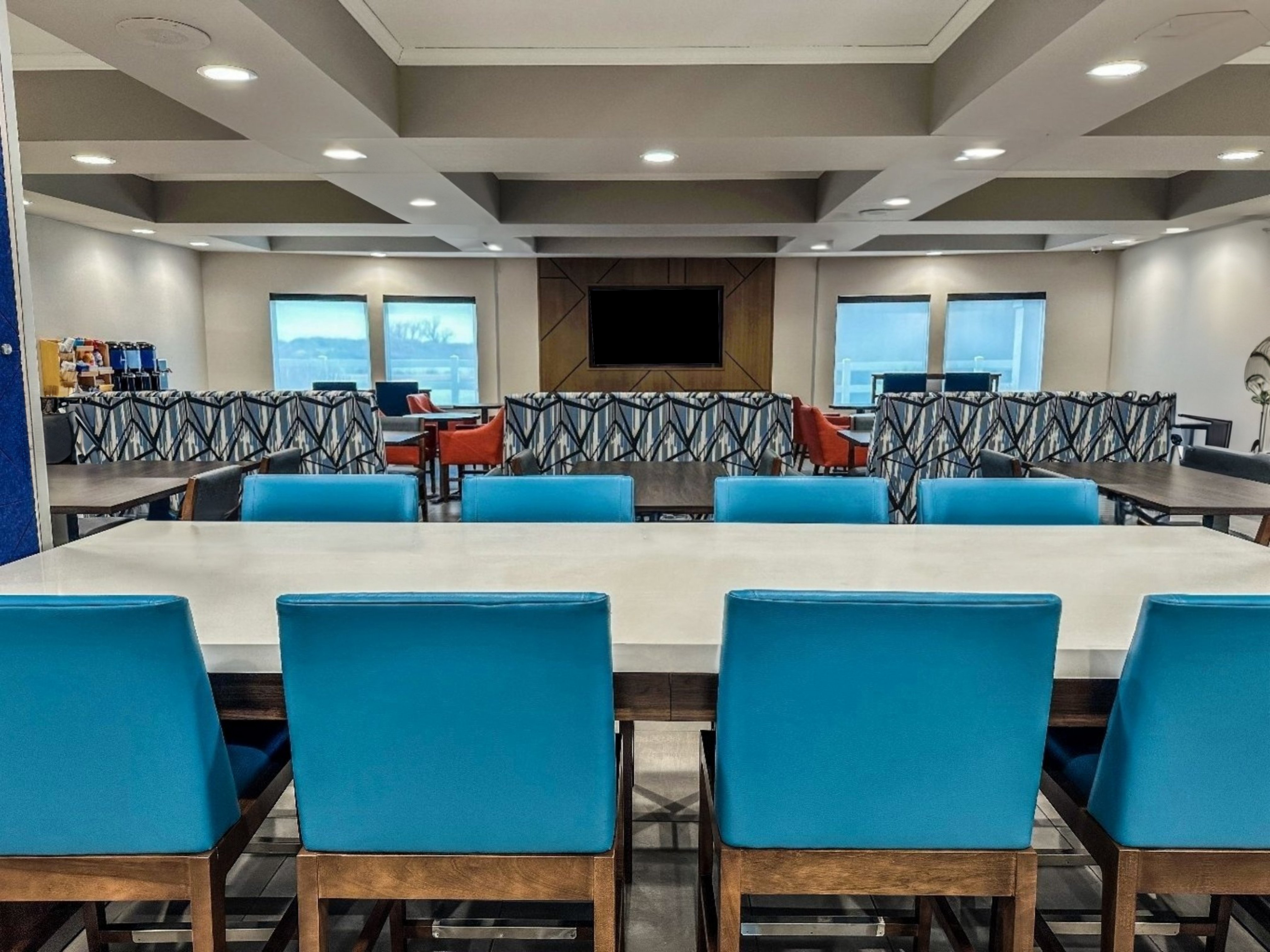 Holiday Inn Express Kearney 60/72