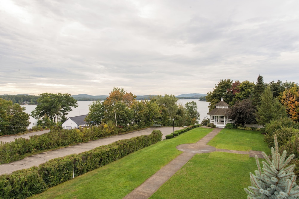 The Wolfeboro Inn 61/67