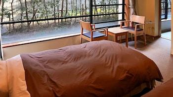 Japanese Western, Standard, No Bathroom