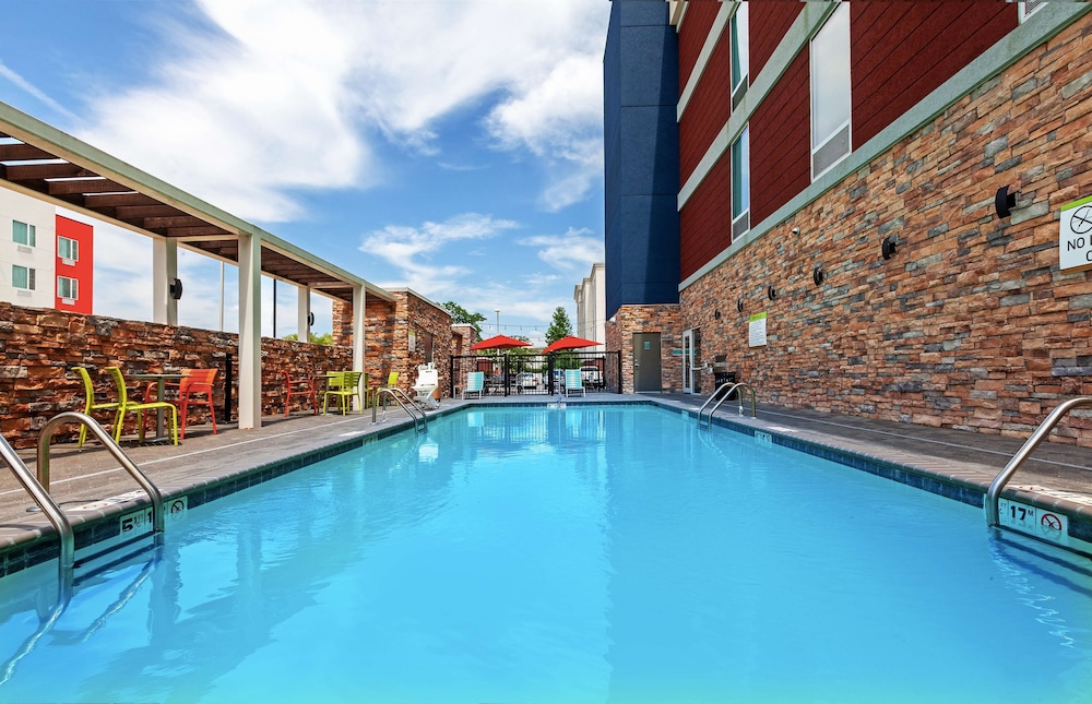 Home2 Suites By Hilton Gonzales 3/60
