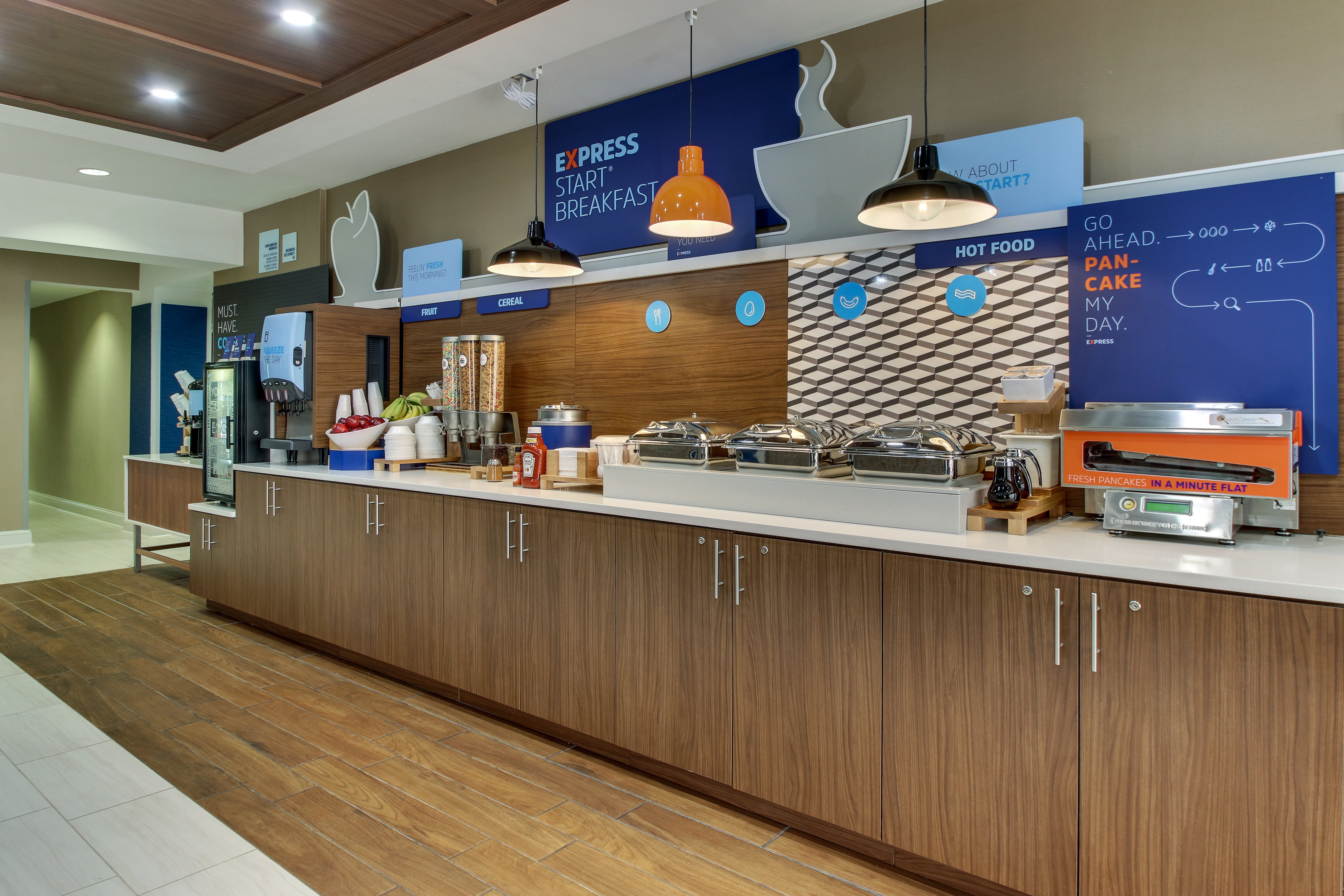 Holiday Inn Express Hotel And Suites Columbus Ft Benning 6/36