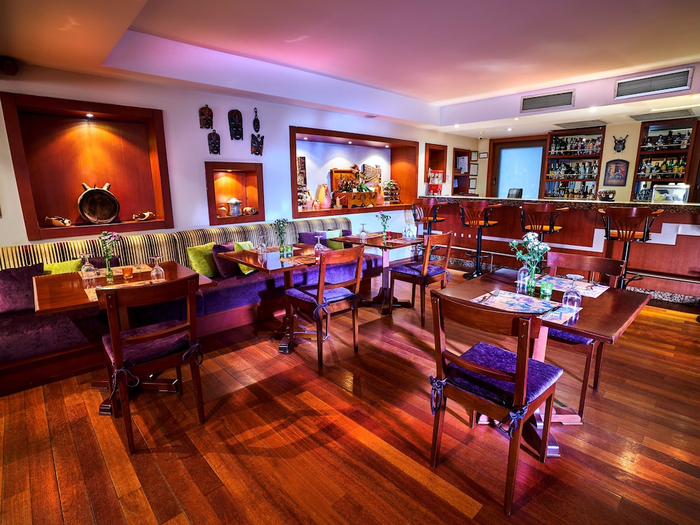 Feronya Hotel 33/50